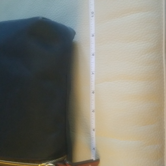 Dooney & Bourke Blue Crossbody Bag EUC - Picture 12 of 13